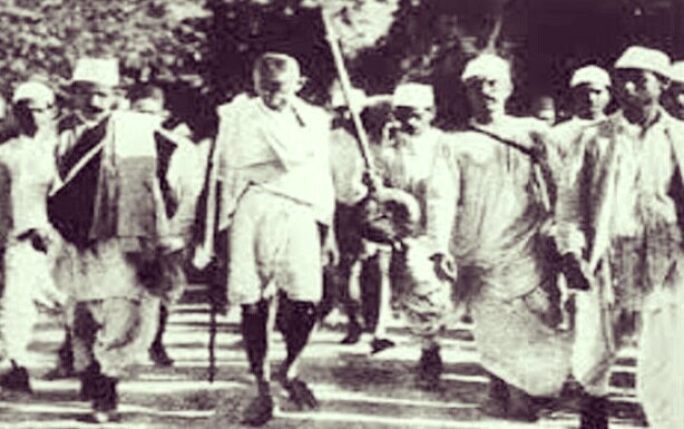 Quit India Movement,9 अगस्त 1942, और हरिद्वार, ब्रिटिश सेना के दमन से बेहाल और भूखा-प्यासा था हरिद्वार