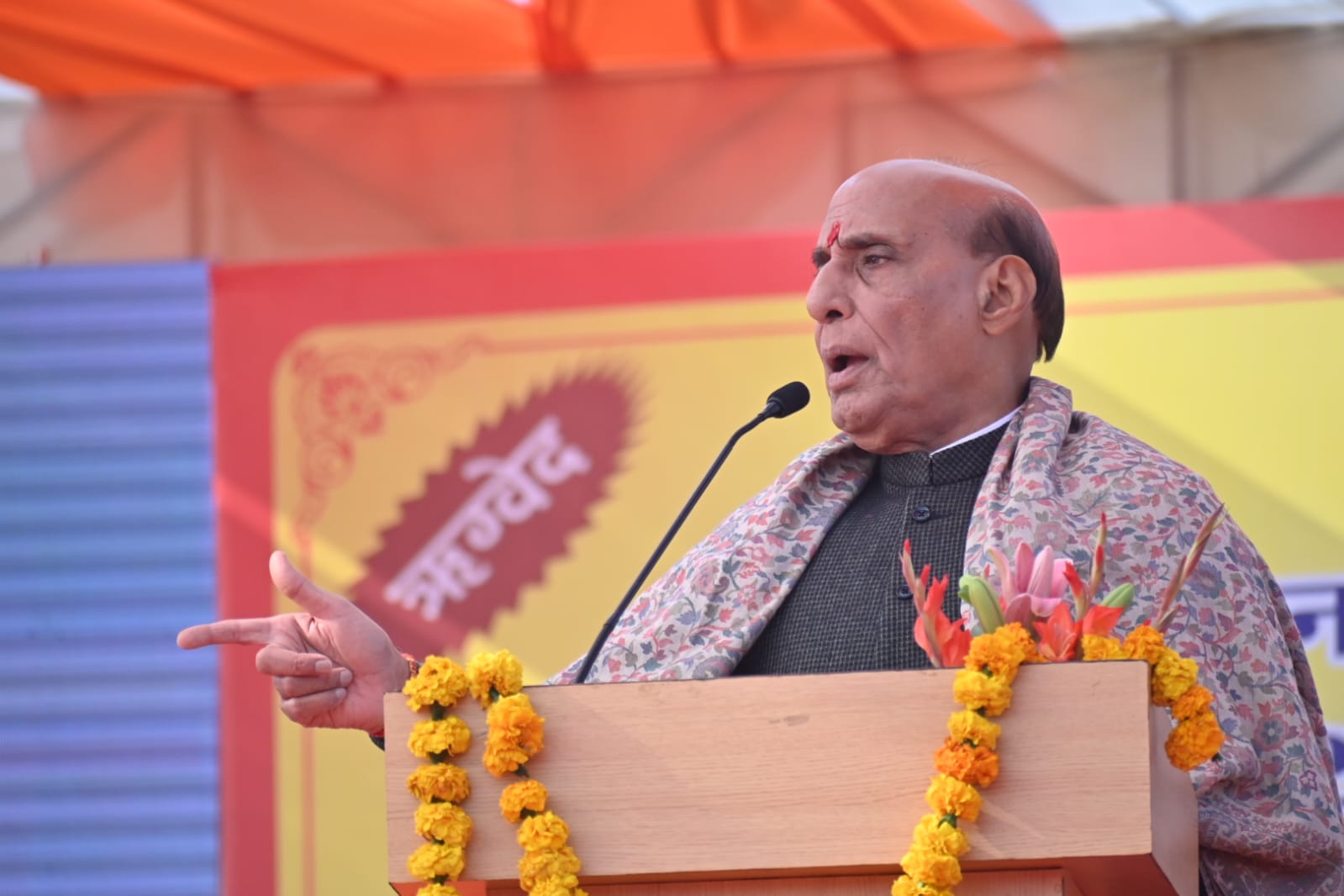 Rajnath Singh,भारत की नैतिक और सांस्कृतिक विरासत को संरक्षित रखने के लिए देश में और अधिक गुरुकुल हों स्थापित- राजनाथ