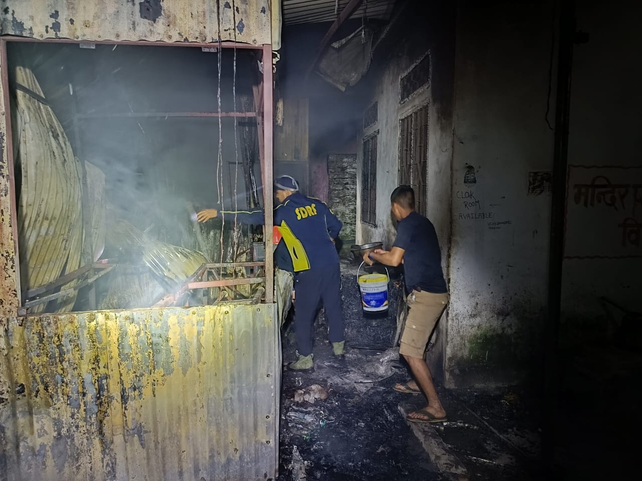 explosion,श्रीकेदारनाथ मंदिर समिति की कैंटीन,गौरीकुण्ड में दो सिलिंडर फटने से लगी भीषण आग