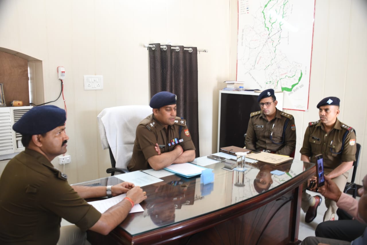अनैतिक संबंध छिपाने के लिए 13 वर्षिय नाबालिग की कर दी निर्मम हत्या, शव को फेंका खेत में।