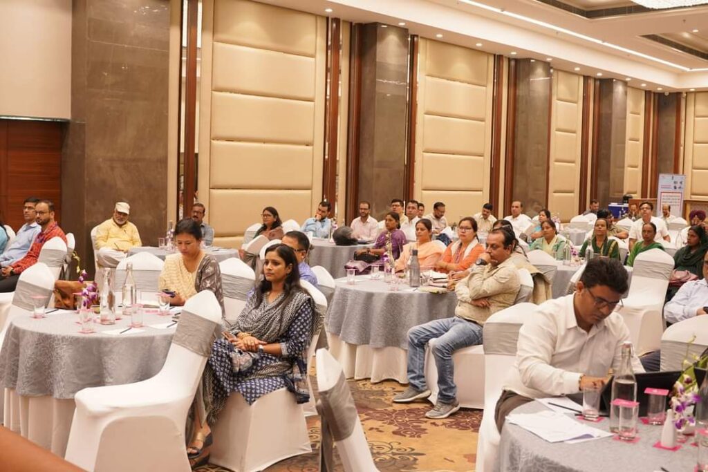 Pm poshan program, मानकों के अनुसार पौष्टिक आहार बच्चों को उपलब्ध कराया जाना आवश्यक - बंशीधर तिवारी