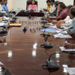 जिला मुख्यालय विकास भवन रोशनाबाद में मुख्य विकास अधिकारी की अध्यक्षता में प्रगति समीक्षा बैठक आयोजित