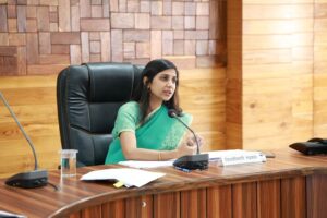 विभागवार प्रगति रिपोर्ट प्रस्तुत, कार्यों की स्थिति का आकलन किया गया