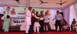 सहकारिता मेले में थारू जनजाति की समृद्ध सांस्कृतिक परंपराओं की झलक