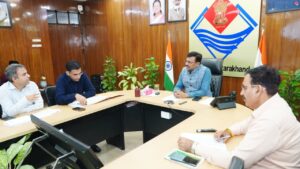 इंदिरा मार्केट व आढ़त बाजार के कार्यों में लायी जाए तेजीः मुख्य सचिव