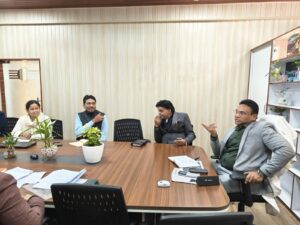 सचिव आवास डॉ आर राजेश कुमार ने की राज्य स्तर पर योजनाओं की सघन समीक्षा