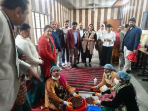 आईएफएडी प्रतिनिधिमंडल द्वारा हरिद्वार में ग्रामोत्थान (रीप) परियोजना के ग्रामीण उद्यम इकाइयों का निरीक्षण एवं भ्रमण