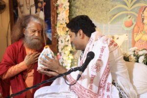 परमार्थ निकेतन में कथाव्यास श्री निकुंज जी महाराज के पावन श्रीमुख से श्रीमद् भागवत ज्ञान गंगा हो रही प्रवाहित