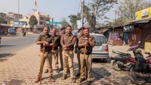 होली पर्व को सकुशल संपन्न कराए जाने हेतु हरिद्वार पुलिस नगर से लेकर देहात तक पुलिस हर मोड़ पर मुस्तैद