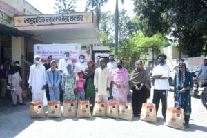 इंडियन ऑयल द्वारा क्षय रोगियों को पोषण किट वितरित