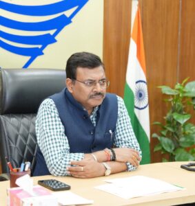 प्रदेश में एलपीजी गैस की कमी नहीं, अफवाहों पर ध्यान न दें:आनन्द बर्द्धन