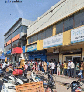 मै० पुष्पक गैस सर्विस, (बी०पी०सी०) को सोशल मीडिया पर वायरल हो रही वीडियो के संबंध में कारण बताओ नोटिस किया गया जारी