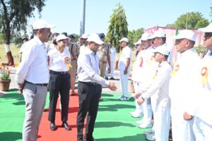 14 टीमें, 218 खिलाड़ी, शुरू हुआ रोमांच