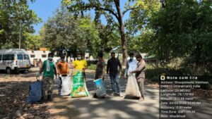 तीर्थ नगरी हरिद्वार को साफ स्वच्छ सुंदर जनपद बनाए जाने के लिए जिलाधिकारी मयूर दीक्षित के निर्देशन में जनपद में चलाया जा रहा वृहद सफाई अभिया