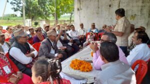 नेपाल देश के 40 किसानों के समूह ने हरिद्वार के रुड़की क्षेत्र में भ्रमण किया