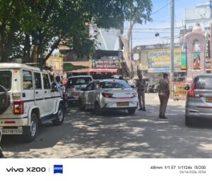 भीमगोड़ा एवं हर की पौड़ी क्षेत्र में यात्री वाहनों के विरुद्ध विशेष चेकिंग अभियान चलाया गया