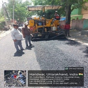 सिवरेज के लिए खोदी गई सड़कों को त्वरित गति से ठीक करने के लिए दिन- रात किया जा रहा है निमार्ण कार्य