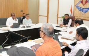 मुख्य सचिव की अध्यक्षता में उत्तराखंड वन संसाधन प्रबंधन समिति की उच्चाधिकार समिति की बैठक संपन्न हुयी