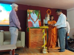 योग और पंचकर्म से असाध्य रोगों के समाधान संभव: कुलपति डॉ. त्रिपाठी