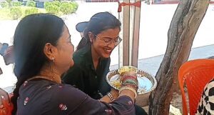 ऋषिकेश यात्रा ट्रांजिट कैंप में पहाड़ी स्वाद का संगम, यात्रियों को मिल रहा खास अनुभव