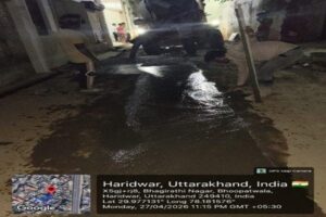 चारधाम यात्रा के दृष्टिगत सिवरेज के लिए खोदी गई सड़कों को त्वरित गति से ठीक करने के लिए दिन- रात किया जा रहा है निमार्ण कार्य