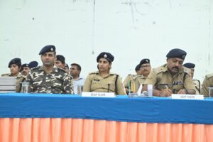 स्नान को सकुशल सम्पन्न कराने हेतु एसएसपी नवनीत सिंह की अगुवाई में ब्रीफिंग आयोजित