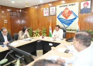 एशियन डेवलपमेंट बैंक और उत्तराखण्ड सरकार के निर्माण सम्बन्धी विभागों के मध्य बैठक हुई