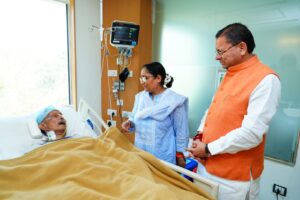 मुख्यमंत्री ने मैक्स अस्पताल, देहरादून में भर्ती पूर्व मुख्यमंत्री मेजर जनरल भुवन चंद्र खंडूड़ी (से.नि) की कुशलक्षेम जानी