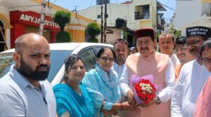 टिहरी में मंत्री भरत सिंह चौधरी का भाजपा कार्यकर्ताओं ने किया भव्य स्वागत