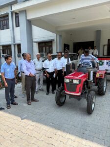 जनपद में जिलाधिकारी मयूर दीक्षित के निर्देशन में चलाए जा रहे स्वच्छता अभियान को मिलेगी और गति