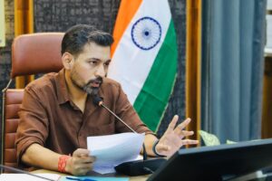 चारधाम यात्रा व्यवस्थाओं को लेकर डीएम का सख्त निर्देश-किसी स्तर पर न हो लापरवाही