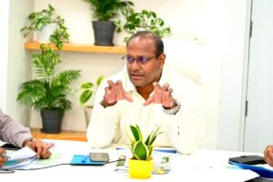 मुख्य निर्वाचन अधिकारी ने राजनैतिक दलों से लिए SIR पर सुझाव