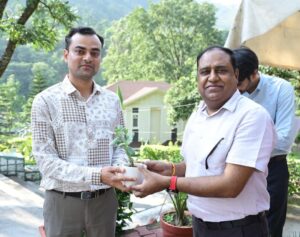 भारत निर्वाचन आयोग के अधिकारियों के दल ने किया रुद्रप्रयाग भ्रमण, विशेष गहन पुनरीक्षण संबंधी गतिविधियों का लिया जायजा