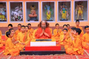सिख पंथ के छठे गुरु, ‘मीरी-पीरी’ के प्रवर्तक एवं महान ‘सैन्य-संत’ गुरु श्री हरगोबिंद साहिब जी महाराज के प्रकाश पर्व पर परमार्थ निकेतन से अनंत शुभकामनाएँ