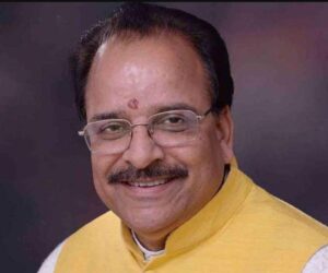 मालवीय नगर अग्निकांड प्रकरण में सांसद अजय भट्ट ने केशव नेगी की गिरफ्तारी के संबंध में मुख्यमंत्री रेखा गुप्ता और दिल्ली पुलिस कमिश्नर से दूरभाष पर की वार्ता