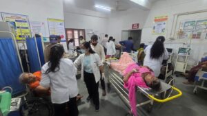 राजस्थान की यात्री बस सप्तऋषि चौकी के पास दुर्घटना ग्रस्त