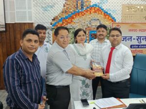 हरेला अभियान के तहत रुद्रप्रयाग में शुरू हुआ ‘एक पुस्तक दान करें, ज्ञान का वृक्ष लगाएं’ अभियान
