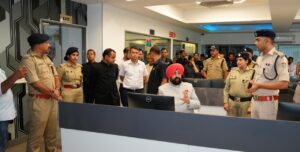 राज्यपाल ने कांवड़ मेला कंट्रोल रूम का किया निरीक्षण, सीसीटीवी निगरानी व्यवस्था का लिया जायजा