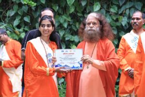 गंगा जी की आरती की दिव्यता व भव्यता के साथ स्वच्छता पर विशेष ध्यान देने हेतु किया प्रेरित