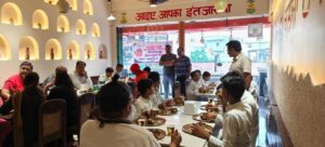Annapurna Diwas Celebration अन्नपूर्णा दिवस पर रोटरी क्लब ऑफ हरिद्वार सेंट्रल ने बच्चों को कराया भोजन, दिया मानवता का संदेश