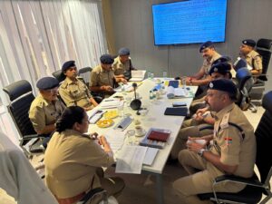 फायर श्रीमति विम्मी सचदेवा मैम द्वारा CCR हरिद्वार में जनपद के वरिष्ठ अधिकारियों की मीटिंग ली गई