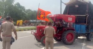10 फीट चौड़ाई एवं 12 फीट ऊंचाई से अधिक मानकों के विपरीत कांवड़ एवं डीजे को नारसन बॉर्डर से लौटाया