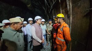 मुख्यमंत्री श्री पुष्कर सिंह धामी ने टीएचडीसी टनल हादसे का किया स्थलीय निरीक्षण, रेस्क्यू अभियान का लिया जायजा
