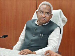 पीपलकोटी टनल हादसा-मा0 मंत्री ने एसईओसी पहुंचकर राहत एवं बचाव कार्यों की समीक्षा की