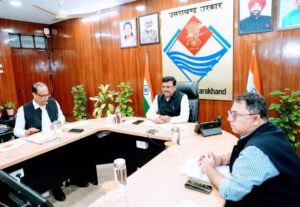 मुख्य सचिव की अध्यक्षता में हुई सड़क सुरक्षा को लेकर गठित अनुश्रवण समिति की बैठक