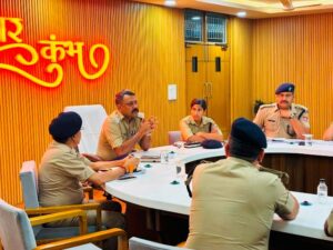सीसीआर स्थित कॉन्फ्रेंस हॉल में एसएसपी नवनीत सिंह की अध्यक्षता में कांवड़ यात्रा 2026 की समीक्षा गोष्ठी आयोजित