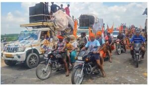 देहात क्षेत्र से शिव भक्तों का लगातार जनपद में आगमन जारी