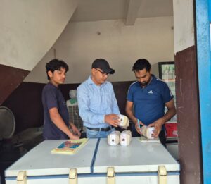 एनालॉग पनीर की शिकायतों पर हरिद्वार में खाद्य सुरक्षा विभाग की बड़ी कार्रवाई, पनीर निर्माण इकाइयों, होटल और गोदामों का सघन निरीक्षण