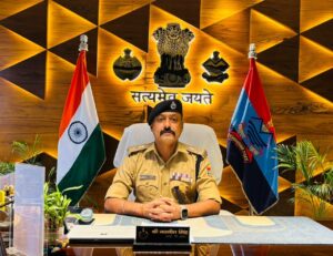 रानीपुर पुलिस एवं गौवंश स्क्वाड की संयुक्त छापेमारी