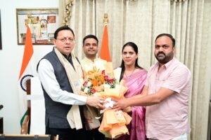 जिला सहकारी बैंक के नवनिर्वाचित पदाधिकारियों ने मुख्यमंत्री श्री पुष्कर सिंह धामी से की शिष्टाचार भेंट